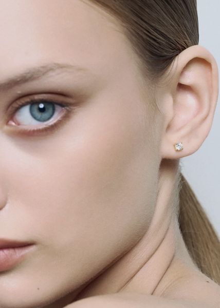 Hovedbilde ANI Jewels Stud Earrings Gold 4mm