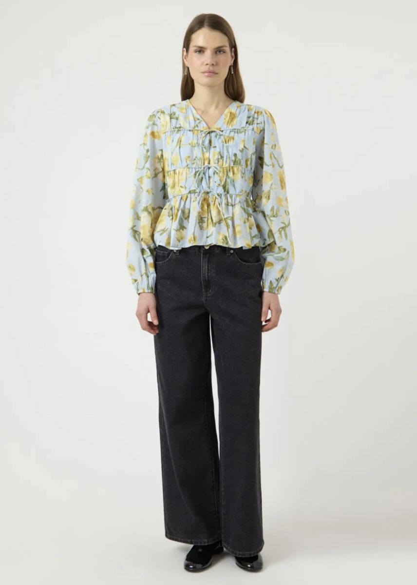 YAS Ebba Topp Skyway Matira