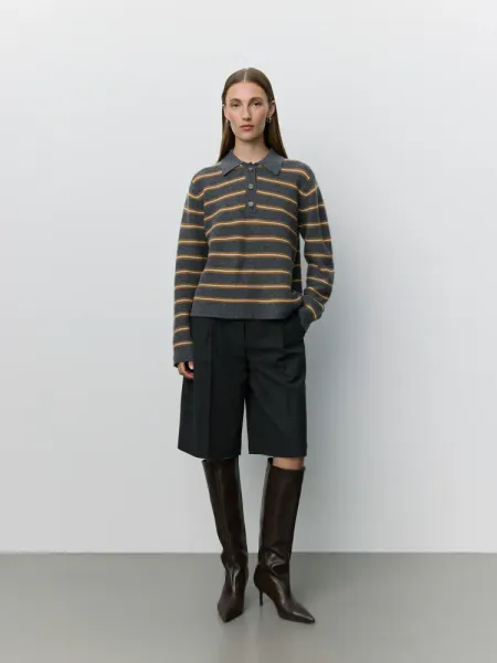 Hovedbilde Sofie Schnoor Elsy Bermuda Suiting Shorts Dark Grey