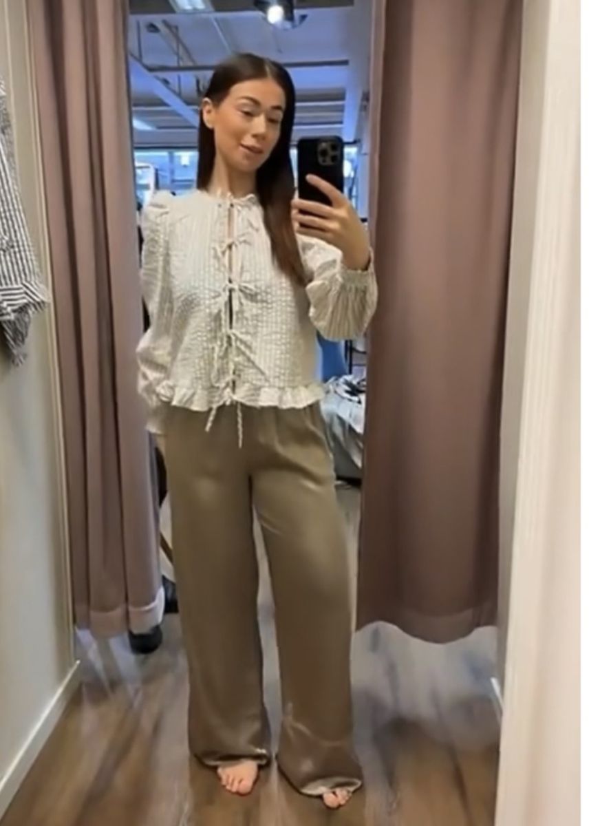 byTiMo Seersucker Bow Blouse  Off white/ beige