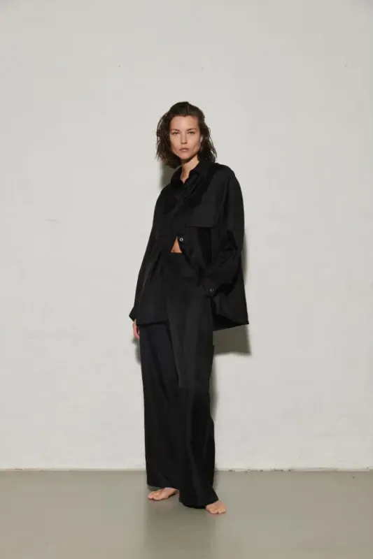 ENVELOPE  Blank Shirt Black