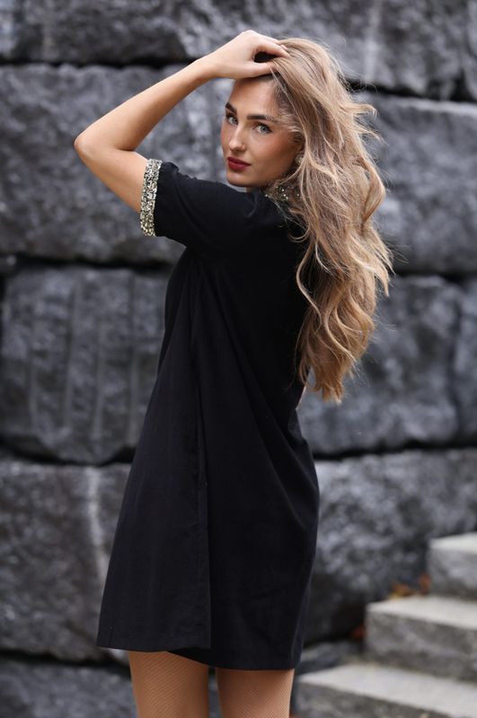 Nectar Stardust Cord Dress Black